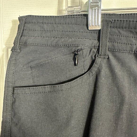 Orvis Passport capris, size 20, black, pockets, adjustable toggles at hems - Picture 6 of 12